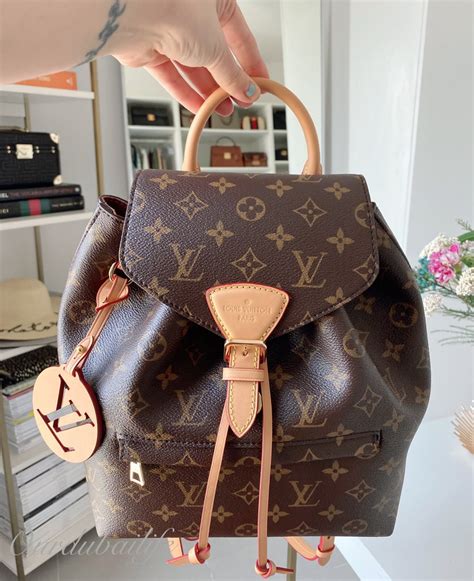 louis vuitton backpack montsouris pm